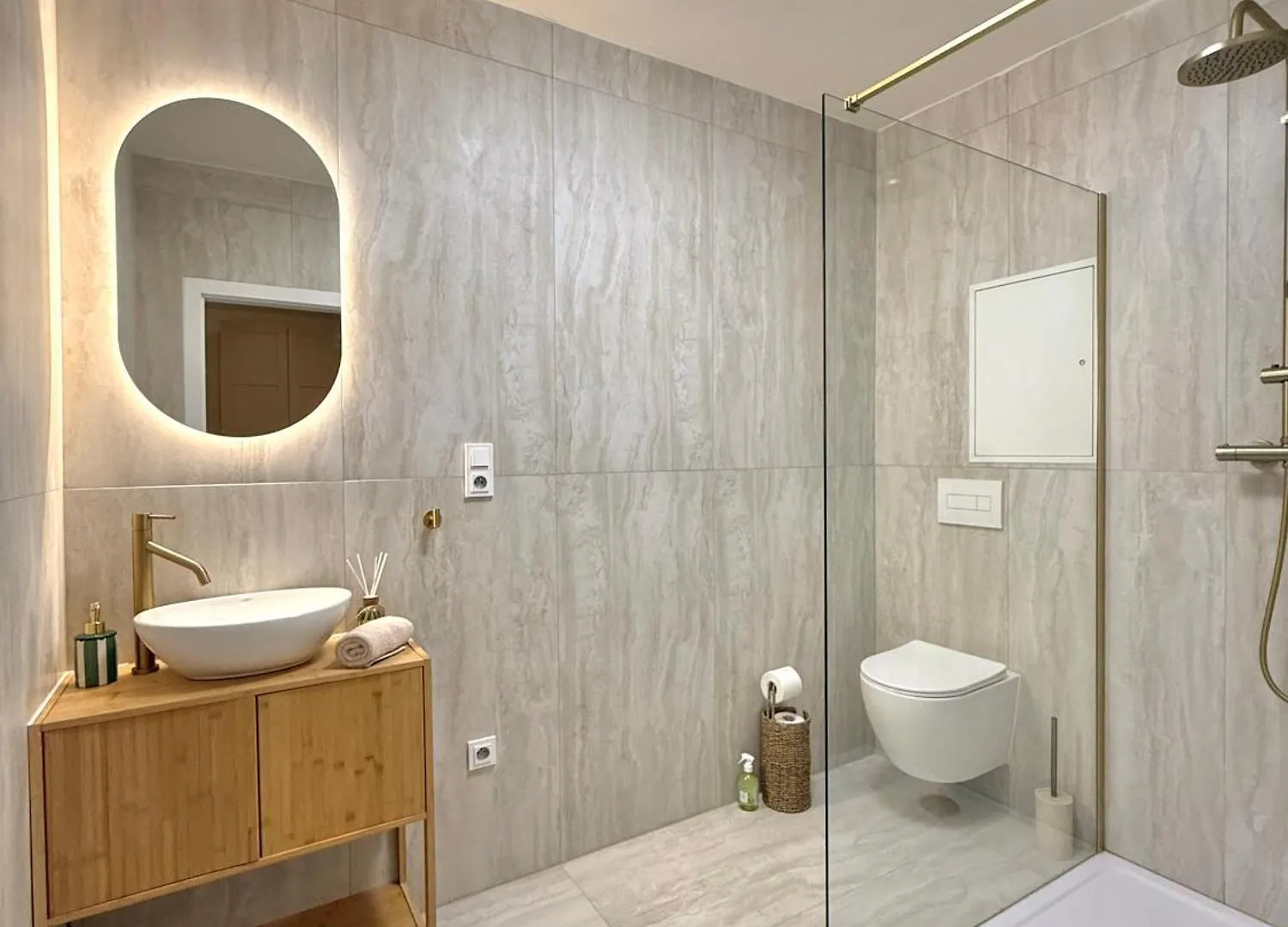 Oliva Apartman Se Snidani Ostrava